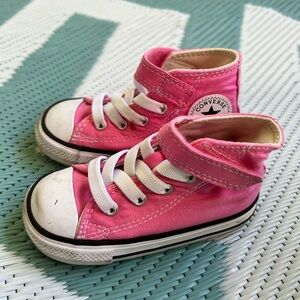 Toddler pink Converse slip ons